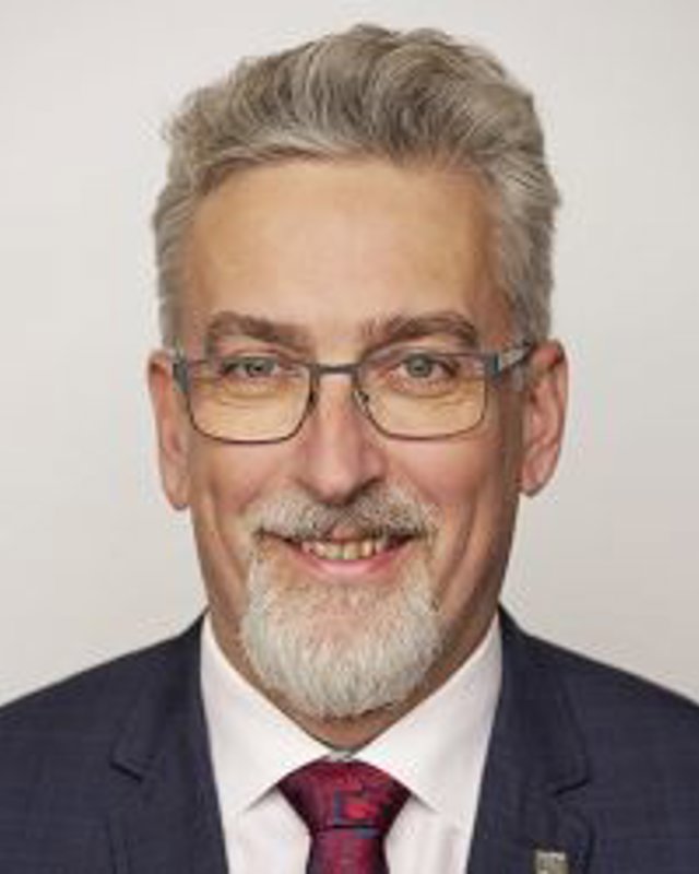 Miroslav Žbánek